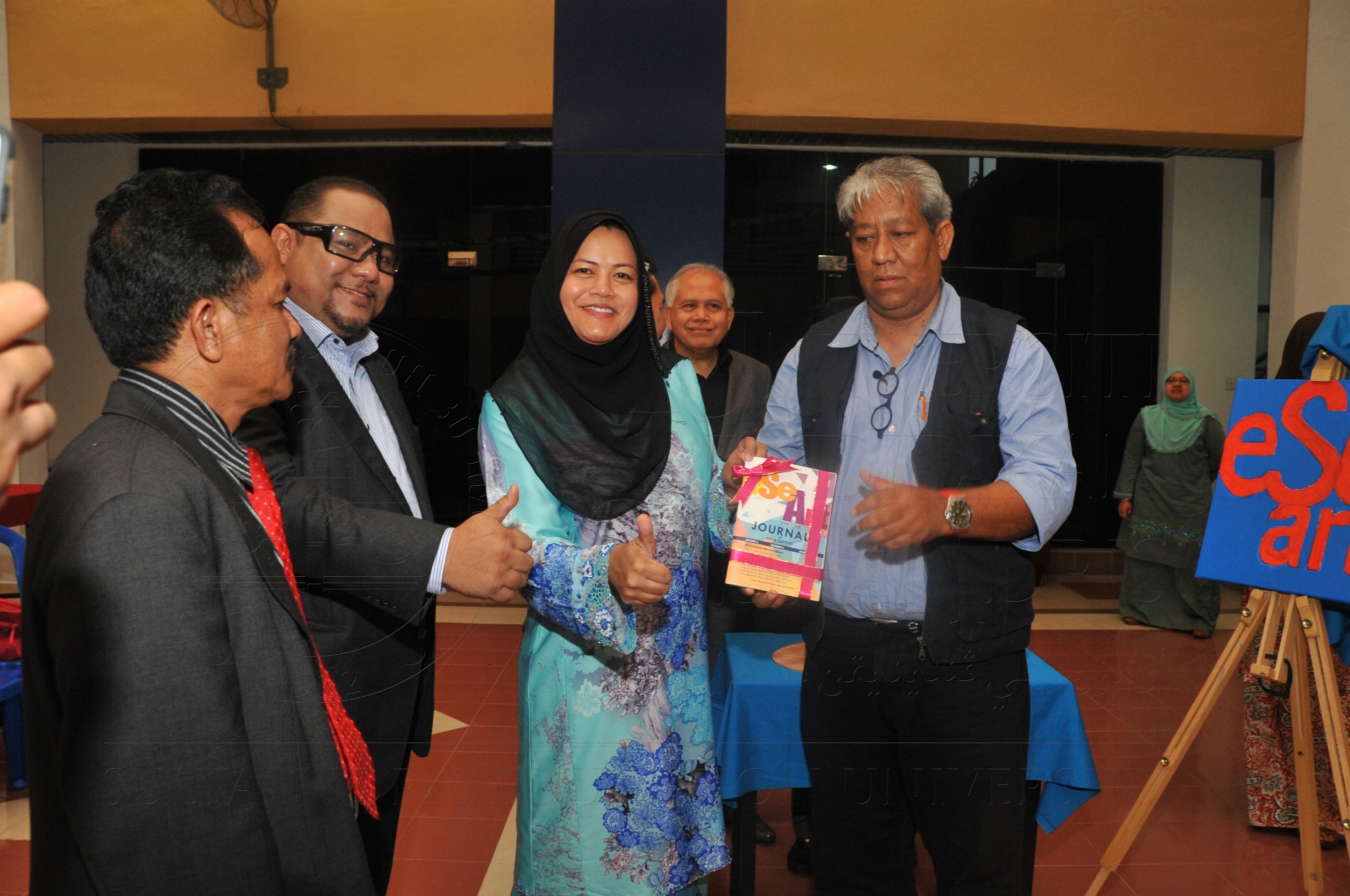 PRO15 173 ESE HAS 2389